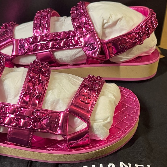 Authentic Chanel G33800 Sandals size 36 - Picture 5 of 10